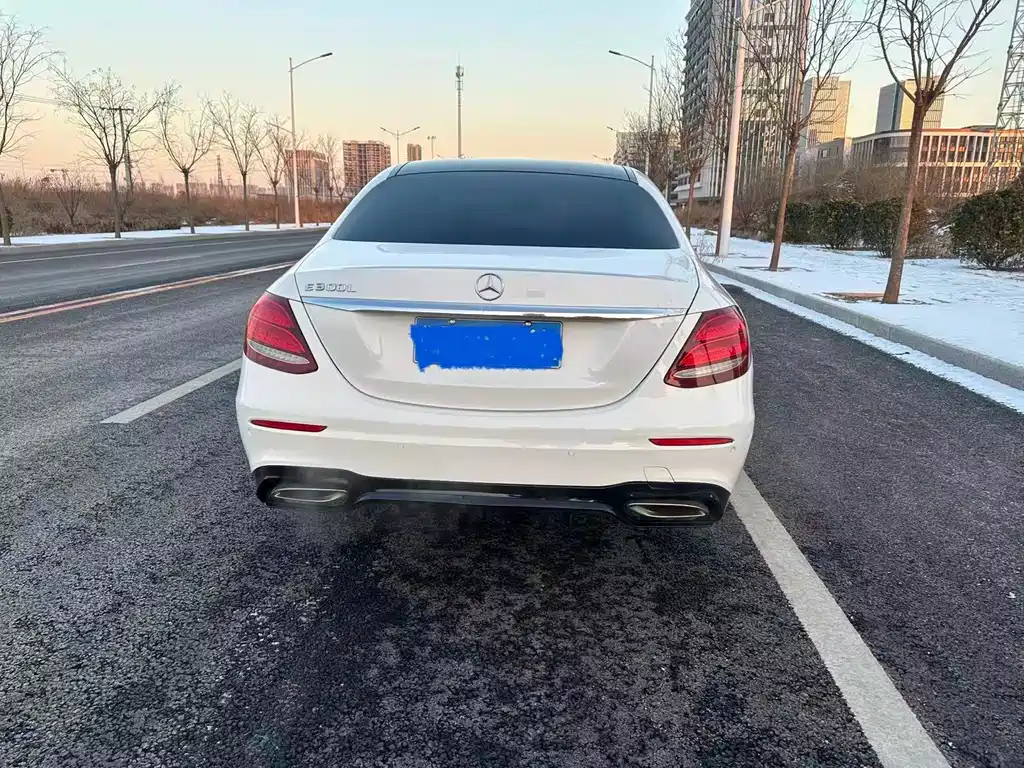 Mercedes-Benz E-Class 2018 — фото 8