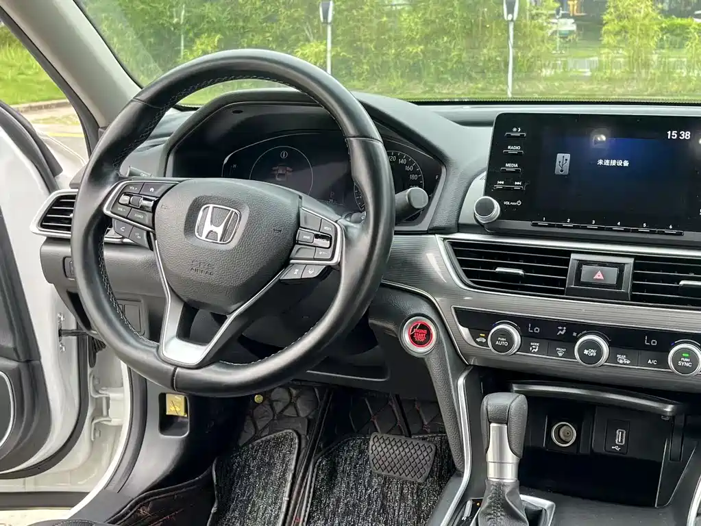 Honda Accord 2021 — фото 11