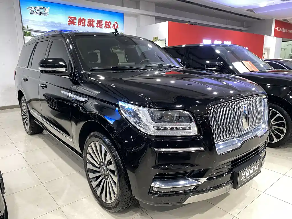 Lincoln Navigator 2022 — фото 3
