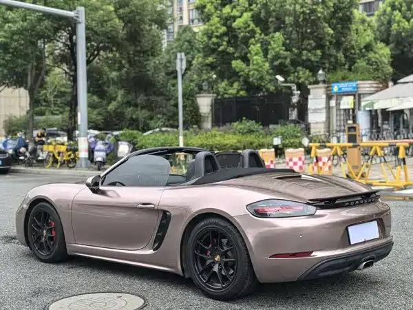 Porsche 718 2017