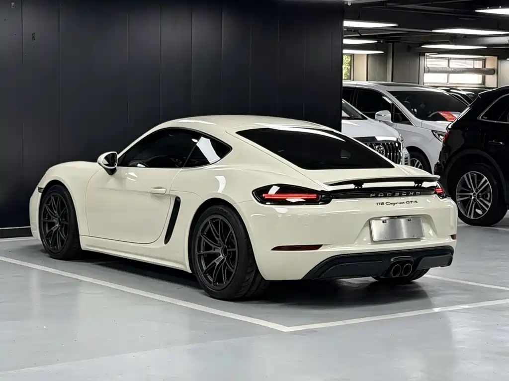 Porsche 718 2018 — фото 12