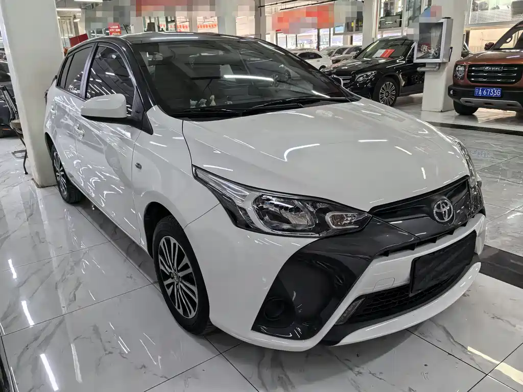 Toyota Yaris L 2020 — фото 3