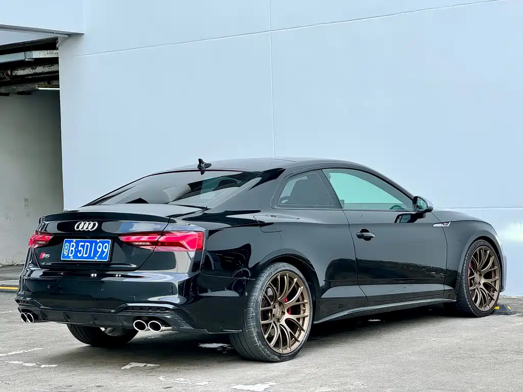Audi S5 2023 — фото 15