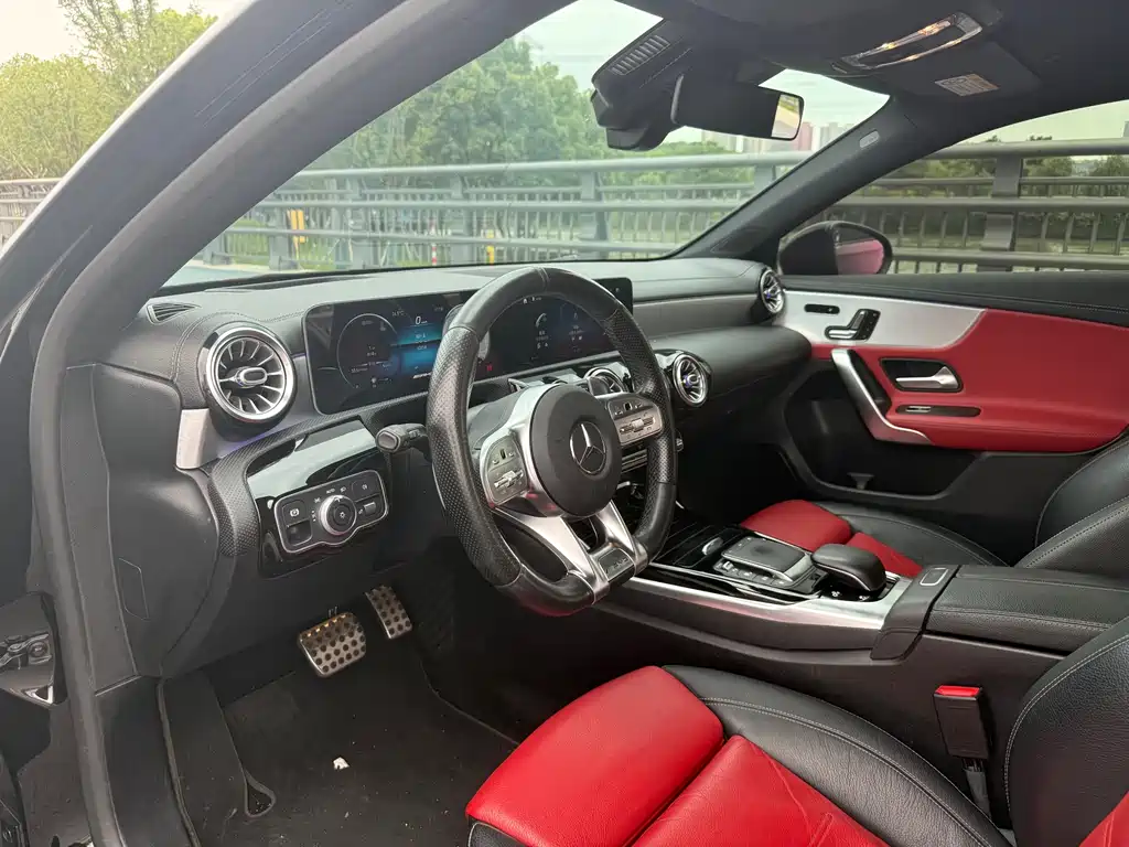 Mercedes-Benz A-Class AMG 2021 — фото 8