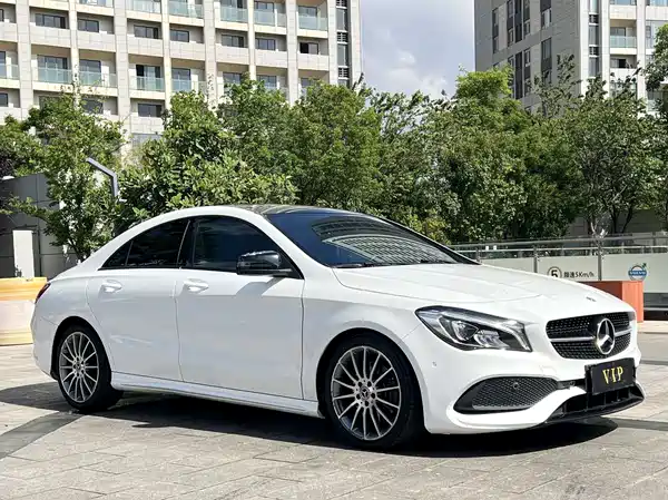 Mercedes-Benz CLA 2018