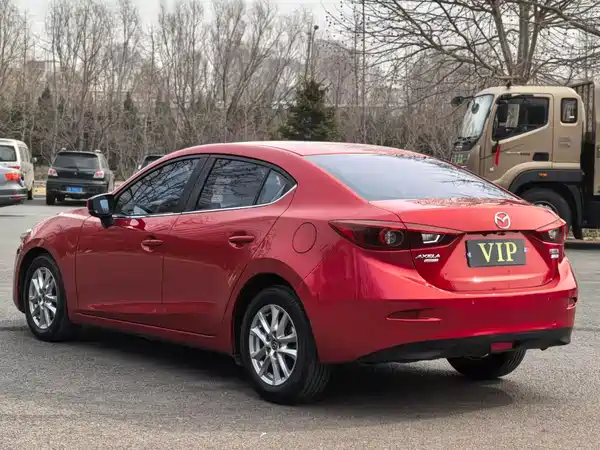 Mazda 3 Axela 2017
