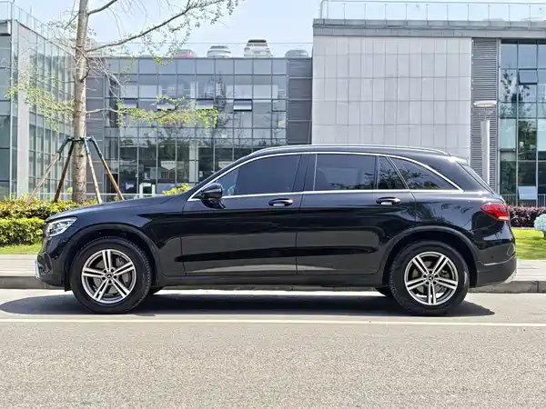Mercedes-Benz GLC 2021