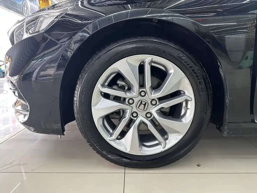 Honda Accord 2021 — фото 18