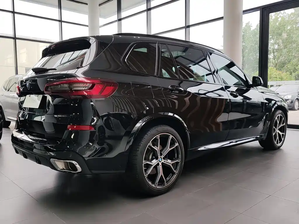 BMW X5 2023 — фото 14