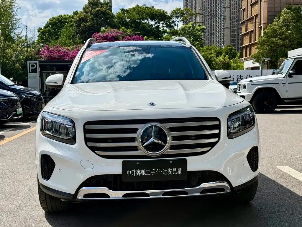 Mercedes-Benz GLB 2024 — фото 2