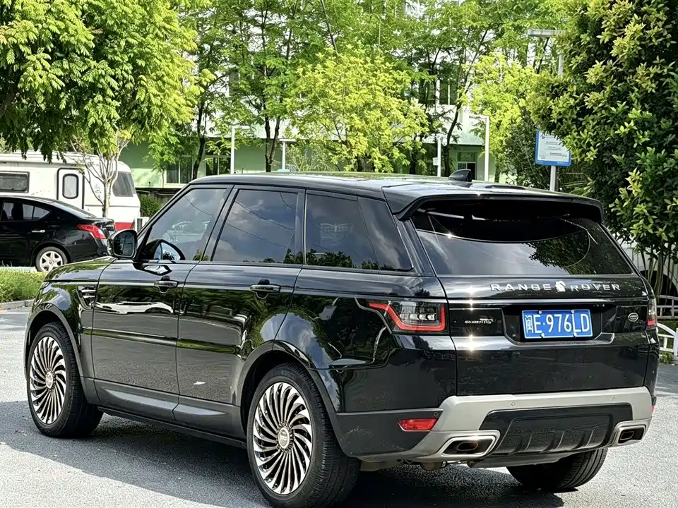Land Rover Sport 2020 — фото 6