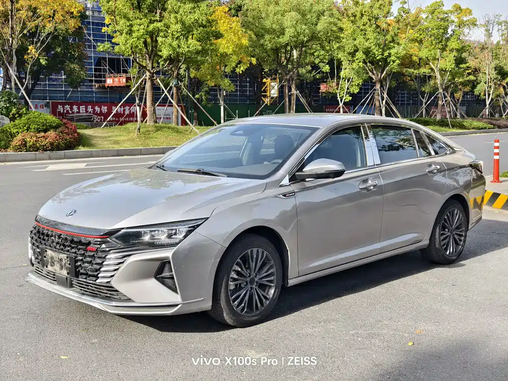 Dongfeng Yixuan MAX 2022 — фото 1