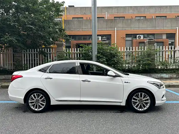 Hyundai Mistra 2018