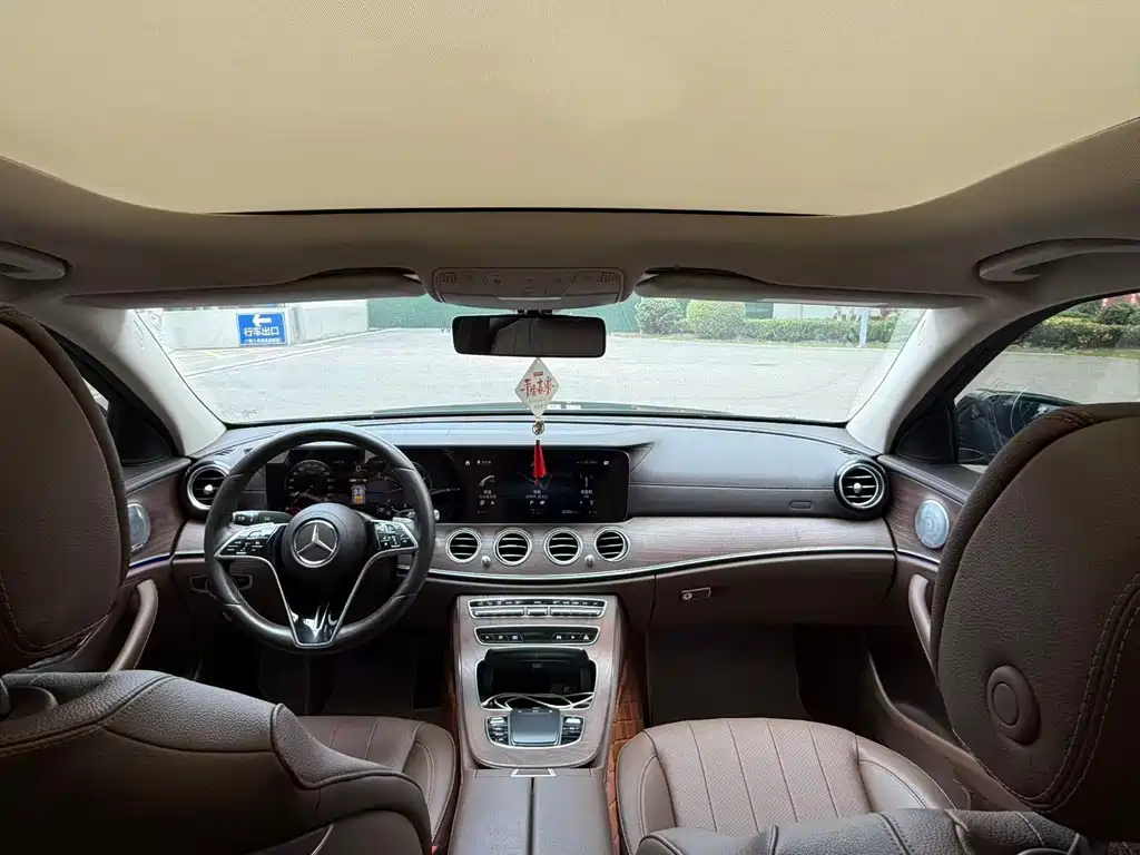 Mercedes-Benz E-Class 2021