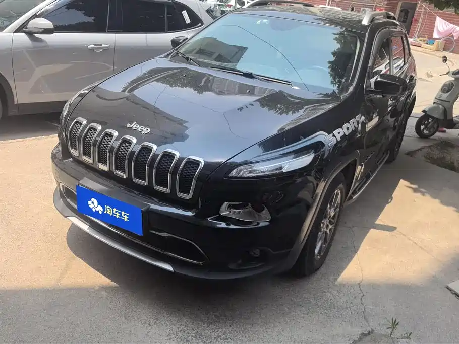 Jeep Cherokee 2021