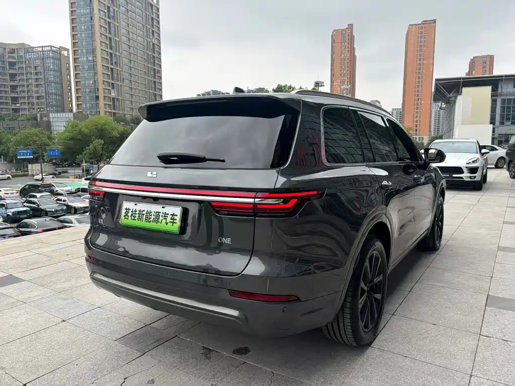 Li Auto Li ONE 2021