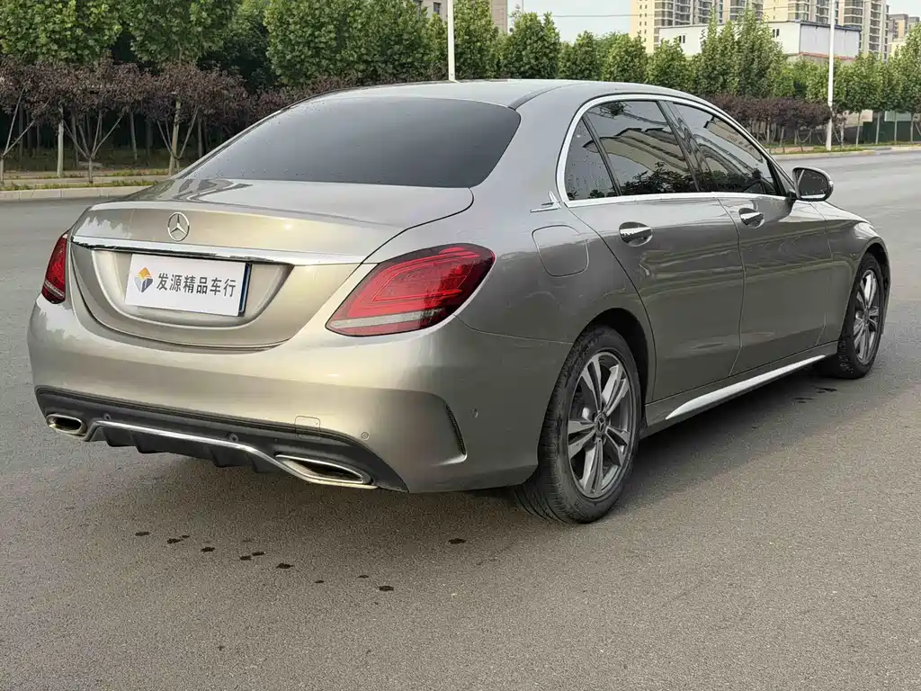 Mercedes-Benz C-Class 2019 — фото 13