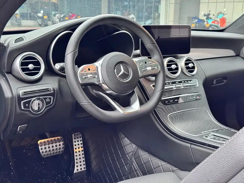 Mercedes-Benz C-Class 2019