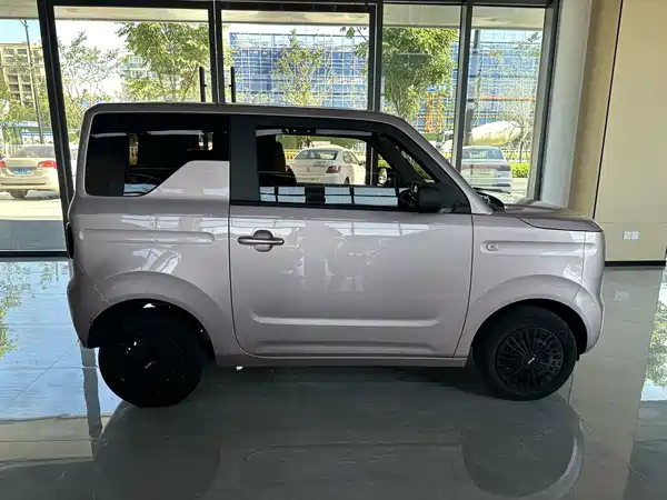 Geely Galaxy Panda 2025