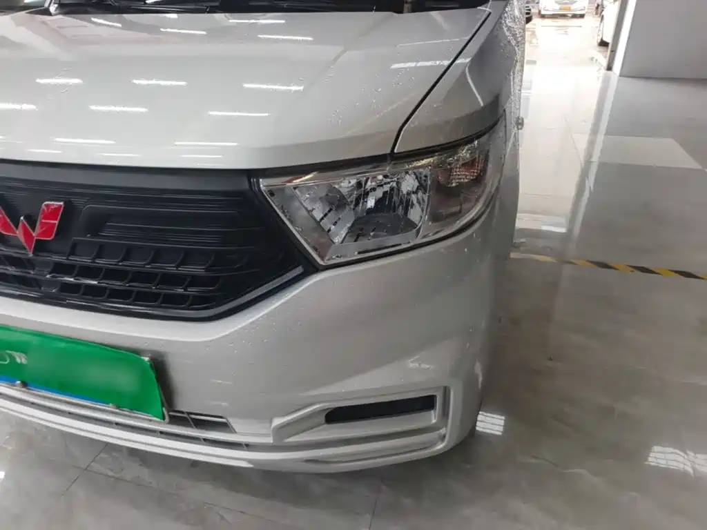 Wuling Hongguang V 2023 — фото 24