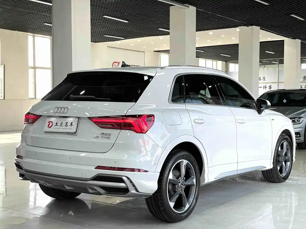 Audi Q3 2022
