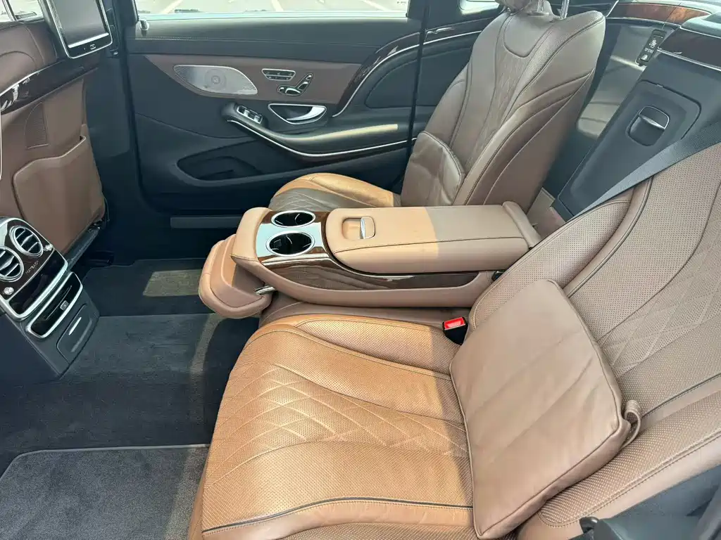 Mercedes-Benz Maybach S-Class 2016