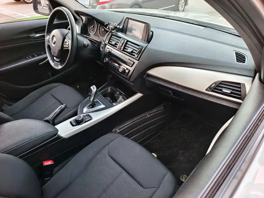 BMW 1 Series 2014 — фото 16