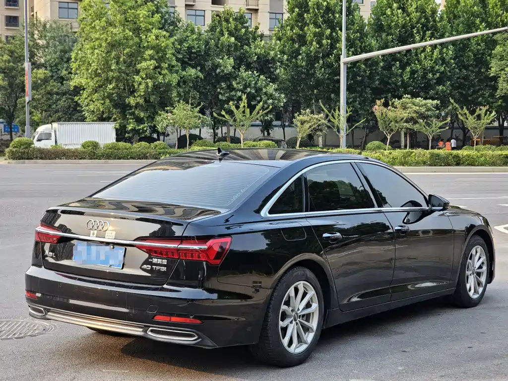 Audi A6L 2020