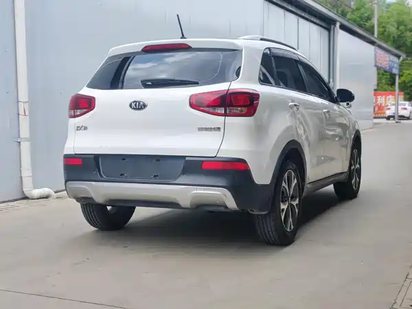 Kia KX3 2015