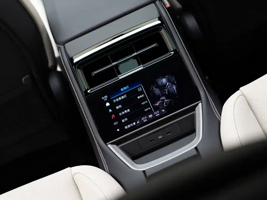 Porsche Panamera 2025 — фото 12