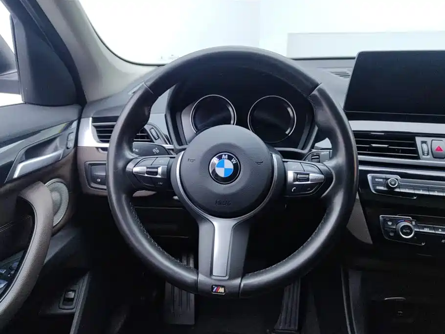 BMW X1 2021 — фото 15
