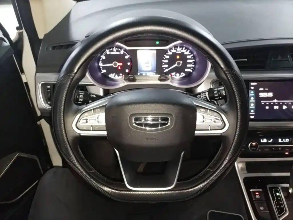 Geely Emgrand GS 2019 — фото 11