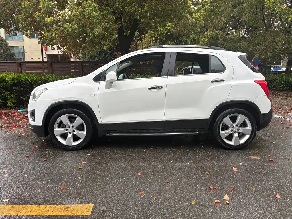 Chevrolet Trax 2016 — фото 3