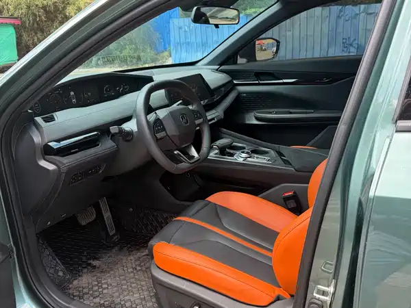 Changan UNI-V 2024