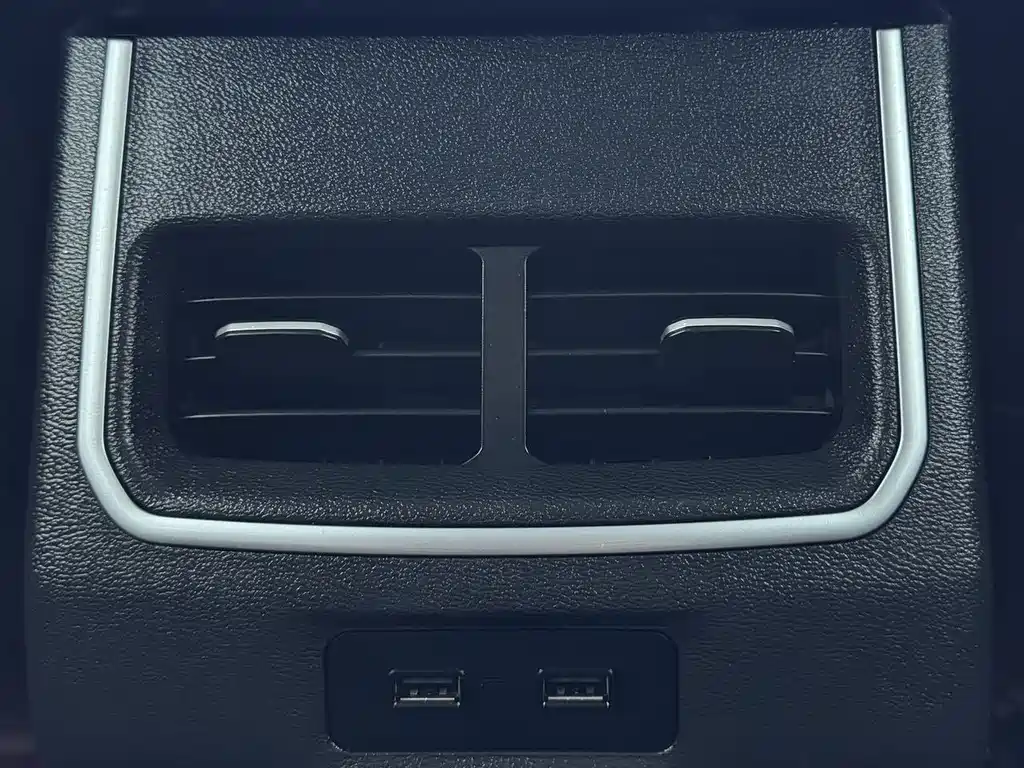 Haval H6 2023 — фото 12