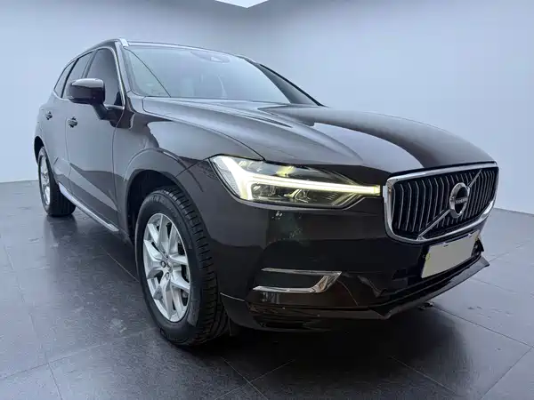 Volvo XC60 2021