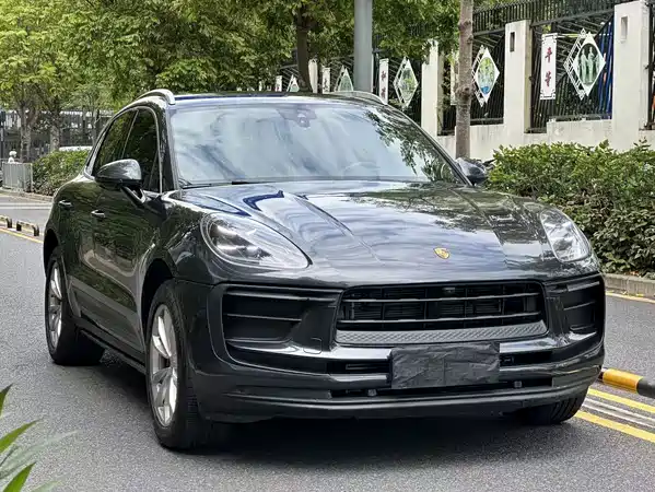 Porsche Macan 2022