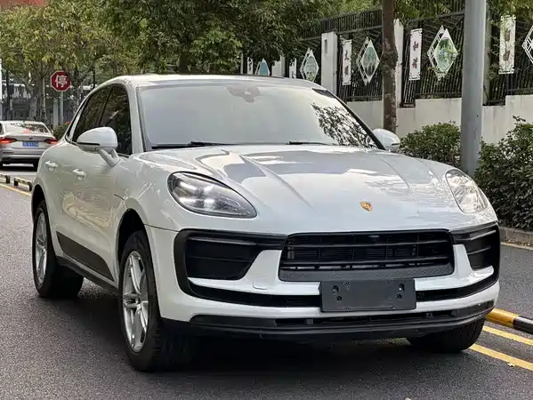Porsche Macan 2022