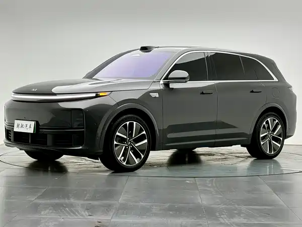 Li Auto L7 2025
