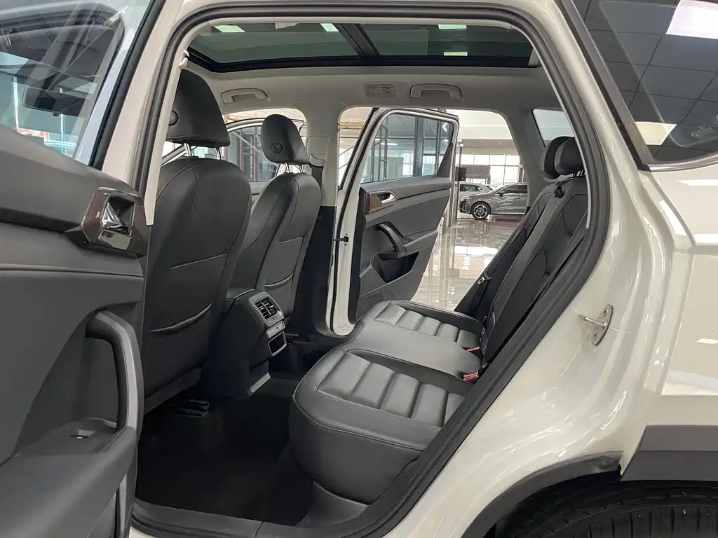 Volkswagen Tharu 2022
