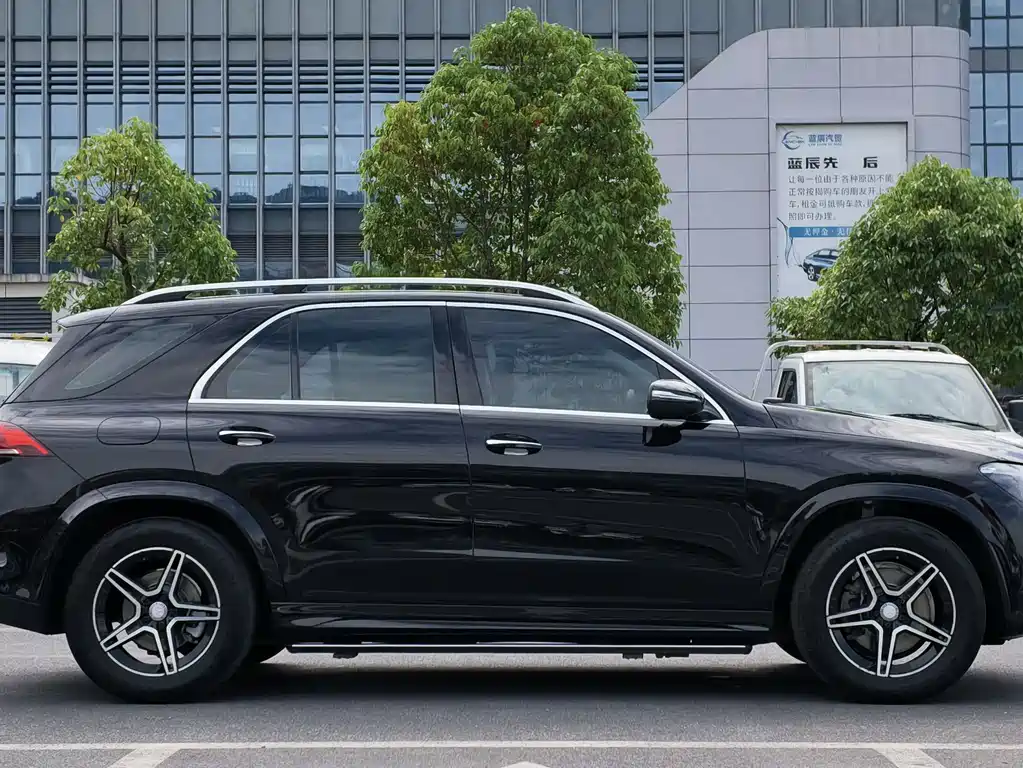 Mercedes-Benz GLE 2021