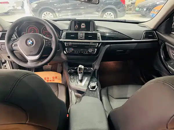 BMW 3 Series 2016