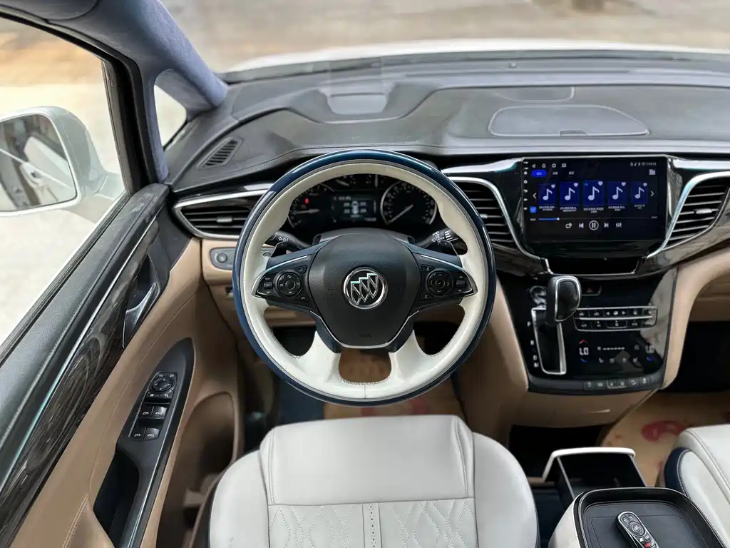 Buick GL8 2019