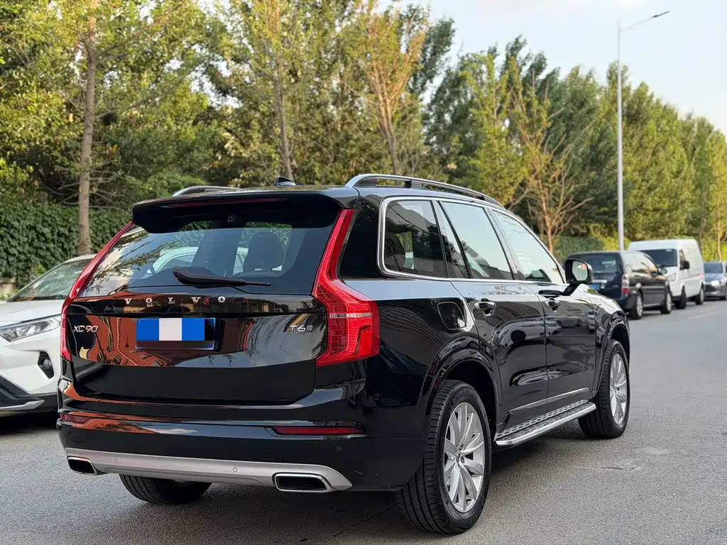 Volvo XC90 2017