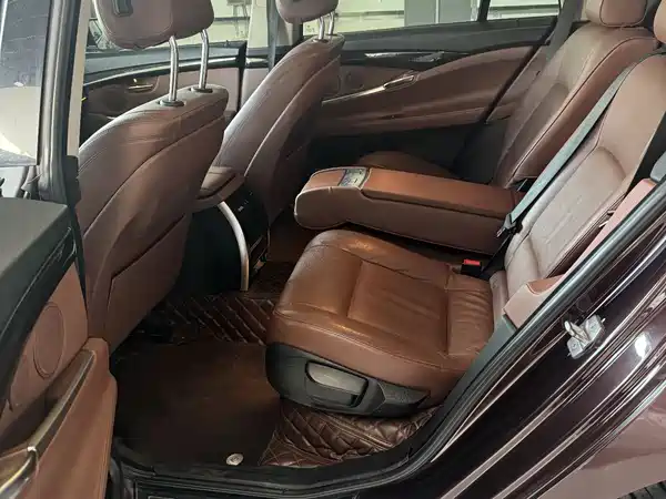 BMW 5 Series GT 2014