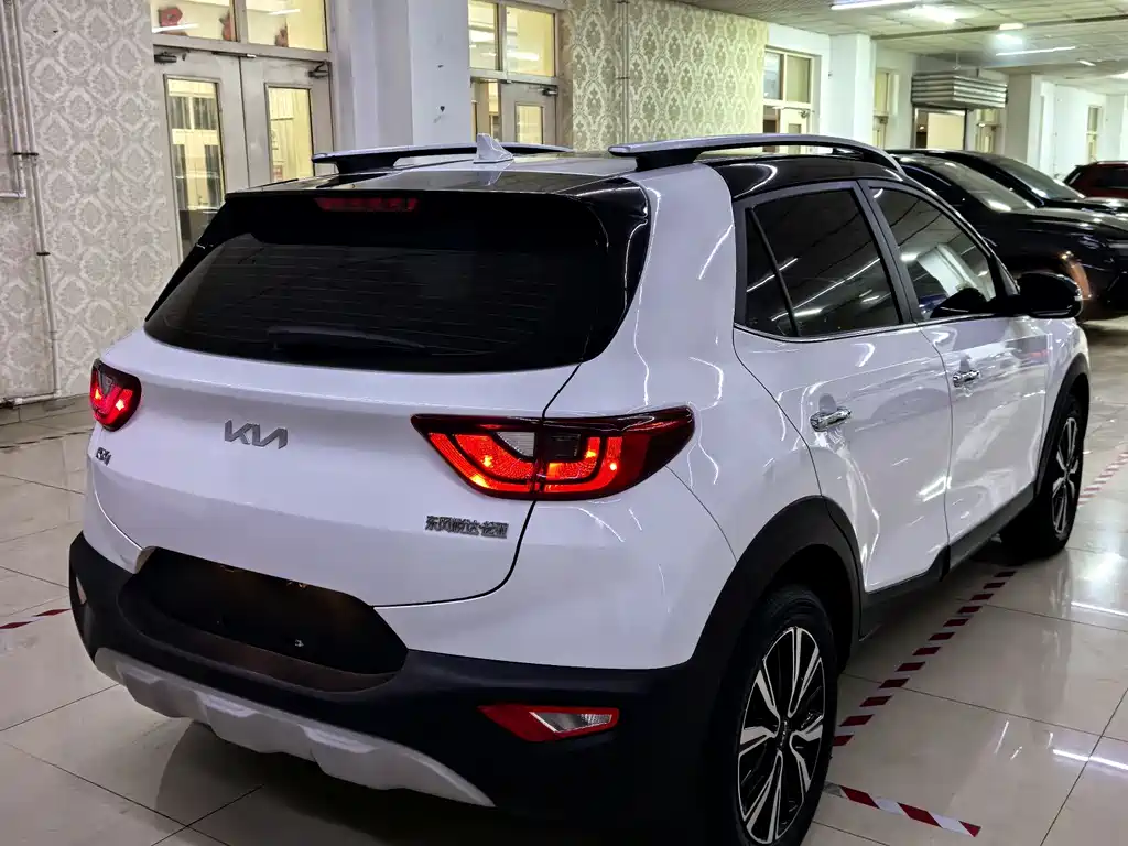 Kia KX1 2022 — фото 12