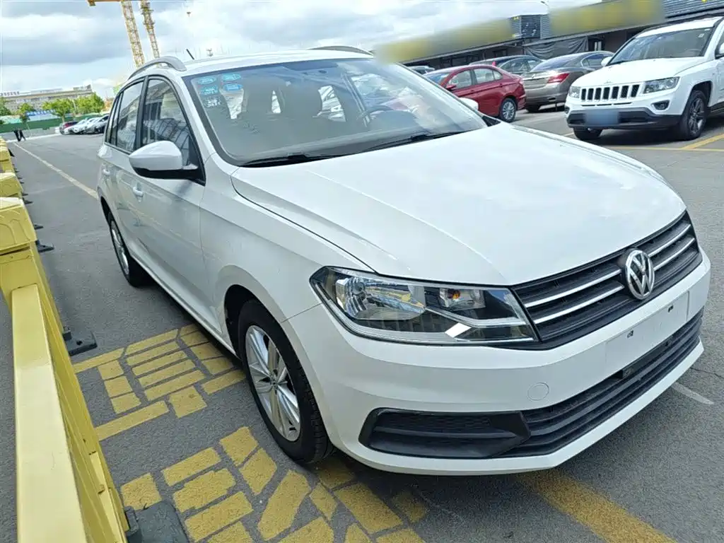 Volkswagen Santana 2017 — фото 4