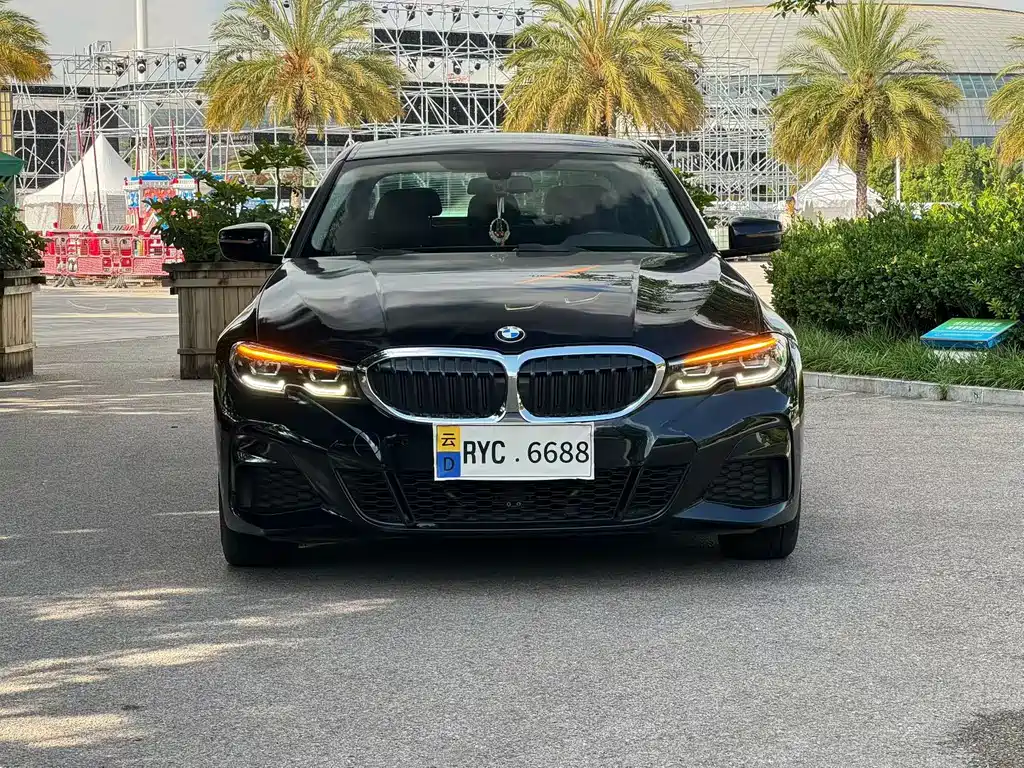 BMW 3 Series 2021
