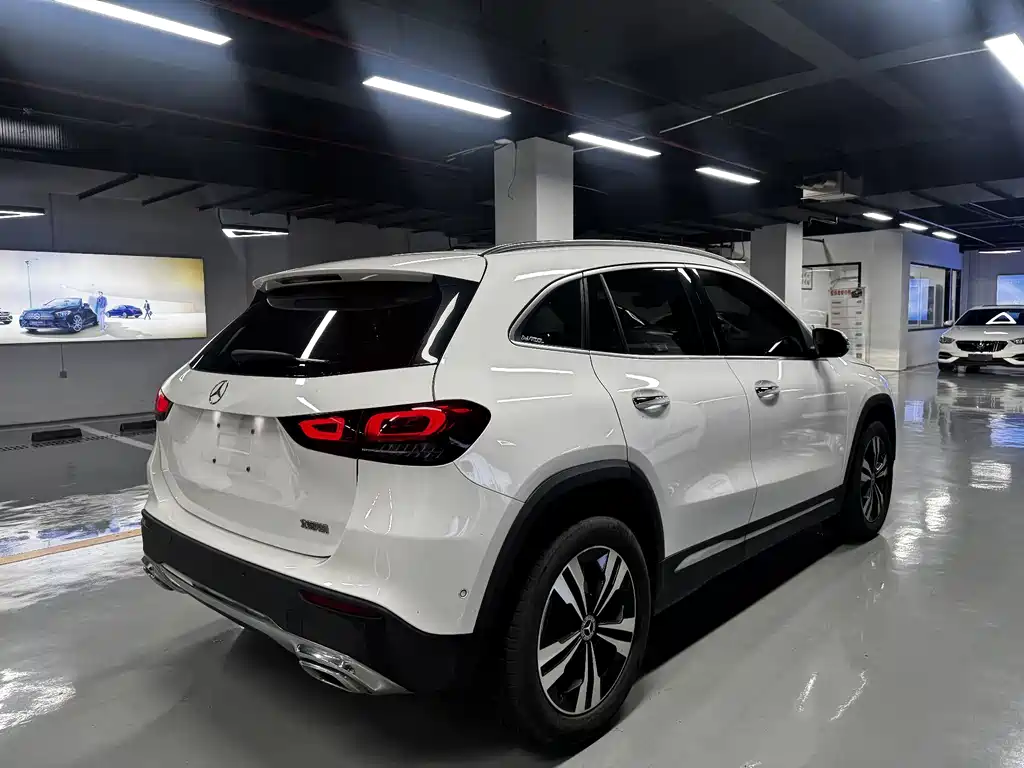 Mercedes-Benz GLA 2022