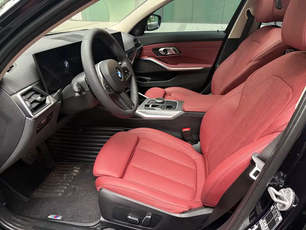 BMW 3 Series 2023 — фото 12